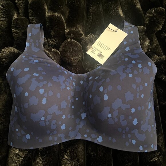 Knix Catalyst sports bra, size 6+ NWT - Picture 2 of 5